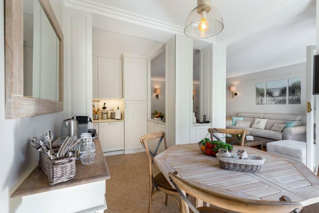Le Corot Apartman Beaulieu-sur-Mer Kültér fotó